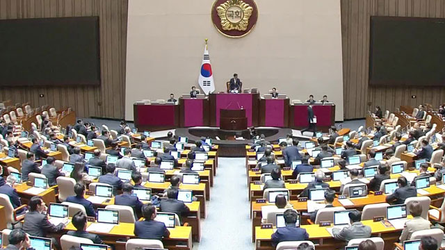 야, 두번째 대통령 탄핵안 추진…비상계엄 긴급 현안질문