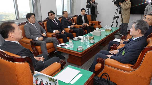 [속보] 국정원 “우크라 파병 북한군, 사망자 최소 100여 명·부상 1천 명”