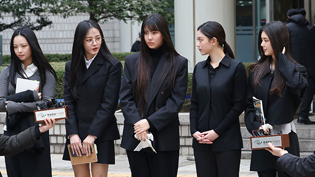 [속보] 법원 “뉴진스 멤버들 <br>독자 활동 금지해야”…가처분 인용