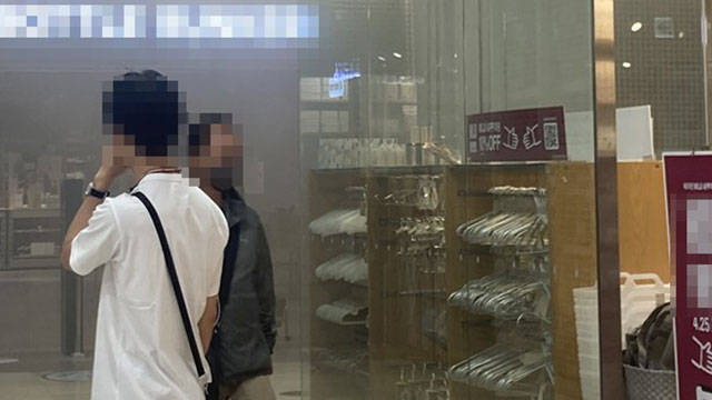 잠실 롯데월드 내 마트서 용접 중 화재…1명 경상