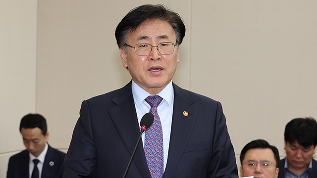유상임 과기정통 장관, 내란특검 참고인 조사…계엄 국무회의 관련