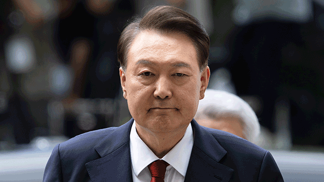 ‘재구속’ 윤 전 대통령, 오늘 오전 내란 재판 <br>불출석 전망