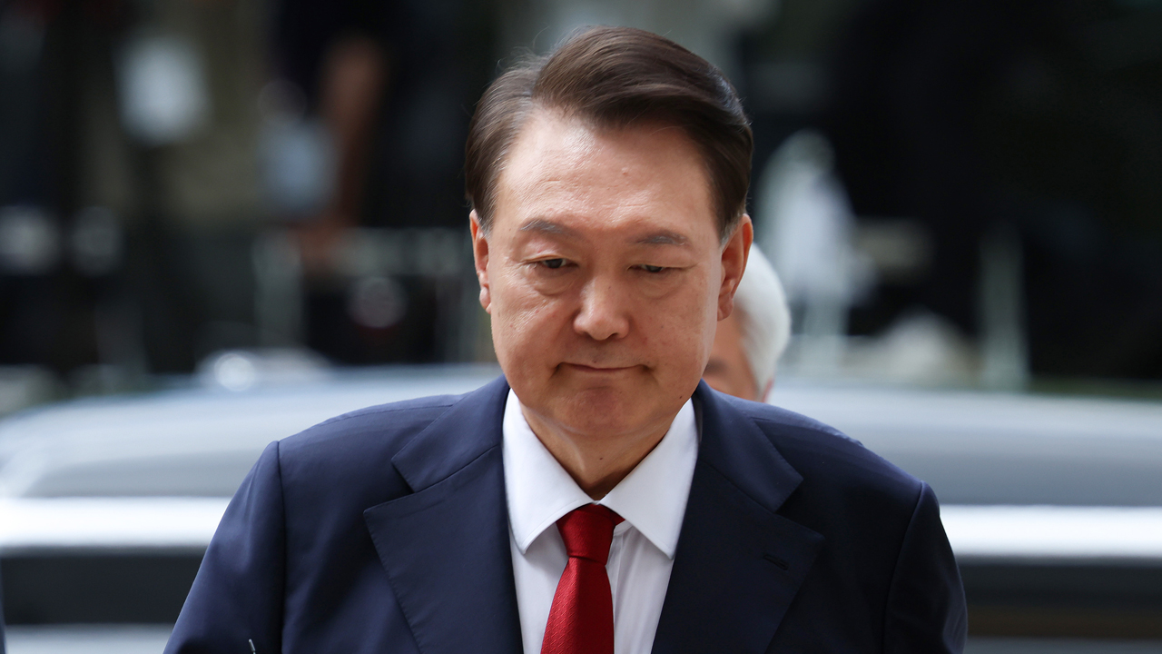 윤석열 전 대통령 구속적부심 6시간 만에 종료…이르면 오늘 밤 결론