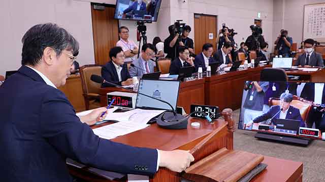 [속보] 국회 법사위, ‘노란봉투법’ 민주당 주도로 처리<br>…야당 반발