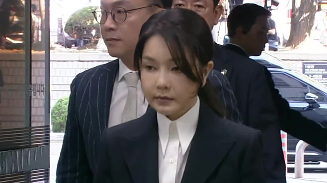 특검, 김건희 구속 후 첫 조사…공천개입 등 의혹 관련