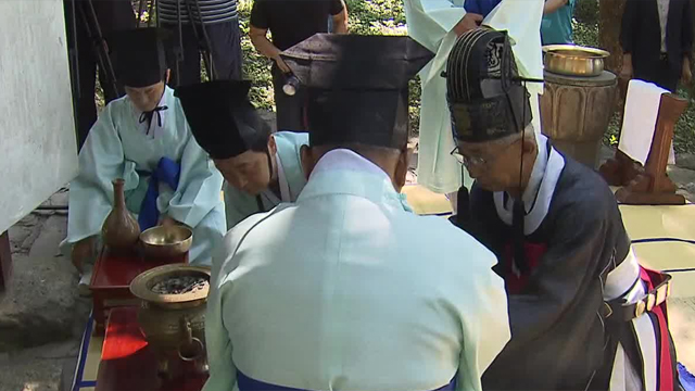 극심한 가뭄에 기우제까지…“비야 내려라”
