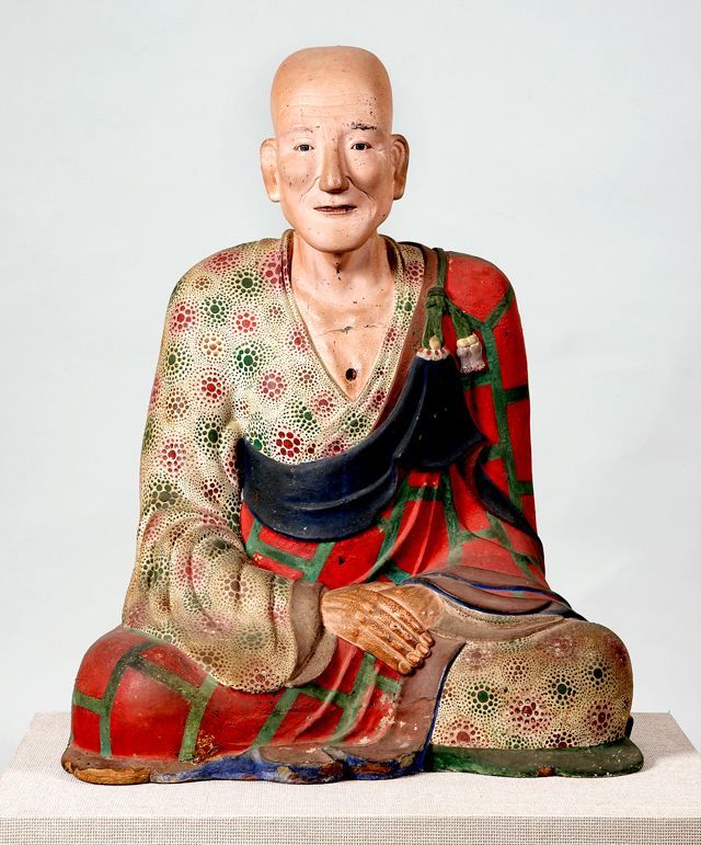 희랑대사상, 고려 10세기, 건칠과 나무에 채색, 높이 82.4cm, 국보 제333호, 합천 해인사