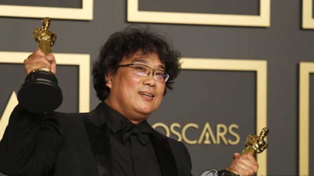  미국 아카데미 상에서 수상한 봉준호 감독