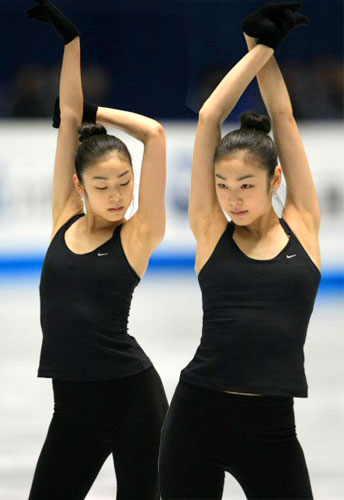 '2009 ISU 그랑프리 파이널'에 참가한 피겨퀸 김연아가 2일 일본 도쿄 요요기 제1체육관에서 공식훈련을 하고 있다.
