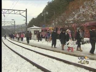경북 오지 봉화 승부역 ‘눈꽃열차’ 인기