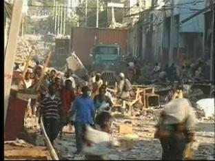 아이티는 약탈·폭력 ‘무법천지’…탈출 행렬