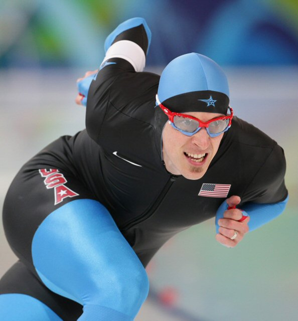 16일 밴쿠버 리치몬드 올림픽 오벌에서 열린 2010 밴쿠버 동계올림픽 스피드스케이팅 남자 500m에 출전한 미국 선수가 역주하고 있다.