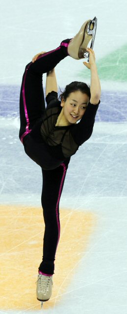 일본 아사다 마오가 22일 오전(한국시간) 2010 밴쿠버 동계올림픽 피겨 경기가 열리는 퍼시픽 콜리시움 경기장에서 연습을 하고 있다.