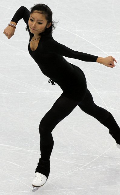 일본 안도 미키가 22일 오전(한국시간) 2010 밴쿠버 동계올림픽 피겨 경기가 열리는 퍼시픽 콜리시움 경기장에서 연습을 하고 있다.