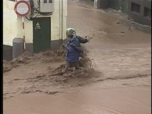 [국제뉴스] 포르투갈, 폭우로 150여 명 사상 外