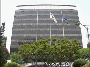 대형 유통업체 등 50개사 부당 거래 직권 조사