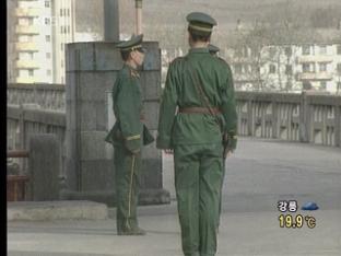 전쟁 공포에 ‘북한 군’ 탈북 증가