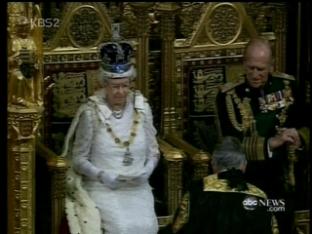 [월드뉴스] 영국 왕실도 허리띠 졸라매기 外