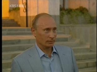 KGB 출신 푸틴 총리 “미국 추방 스파이 격려”