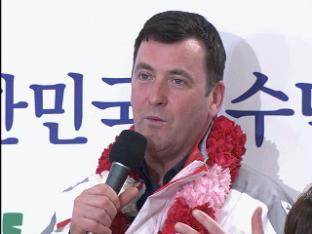 오서 코치, 새 시즌 프로그램 언급 논란