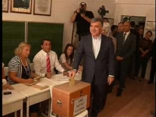 터키, 헌법 개정안 국민투표 가결