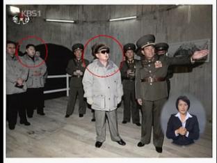 北 매체, ‘김정일 부자’ 사진 도배…후계 띄우기