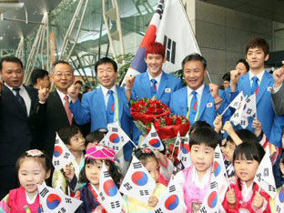 태극 본진, ‘결전의 땅’ 광저우 입성