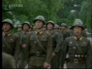 탈북자 총궐기 “인민군 수없이 굶어죽는다”