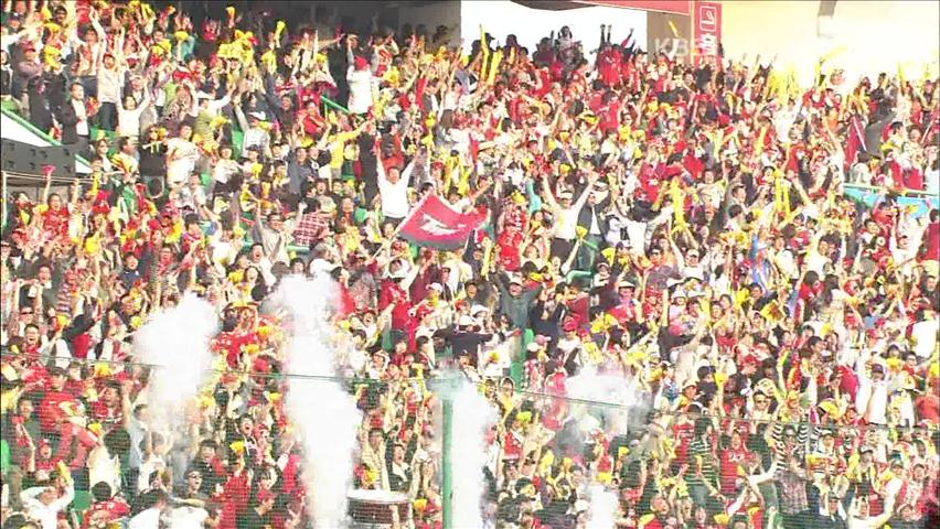 600만 열기 가을로 ‘야구 축제 시작’