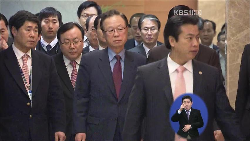 검찰, 측근 조사에 주력…박희태 의장 압박
