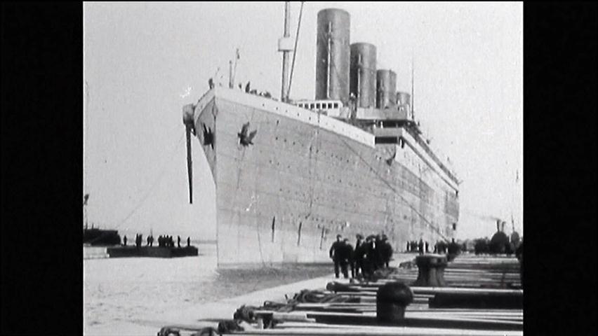 타이타닉 침몰 100주년 추모 선박 출항