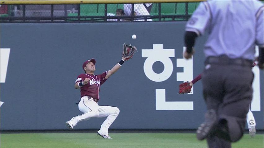 [오늘의 영상] 이택근 ‘오늘의 수비상’