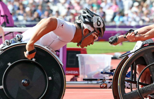4일(현지시간) 영국 런던 올림픽파크 내 올림픽 스타디움에서 열린 2012 런던 패럴림픽 육상 남자 T53 800ｍ 예선전에서 유병훈이 트랙을 질주하고 있다.
