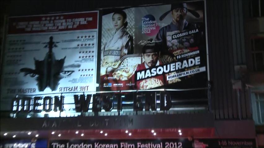 브루스 윌리스, “한국 영화 훌륭해요”