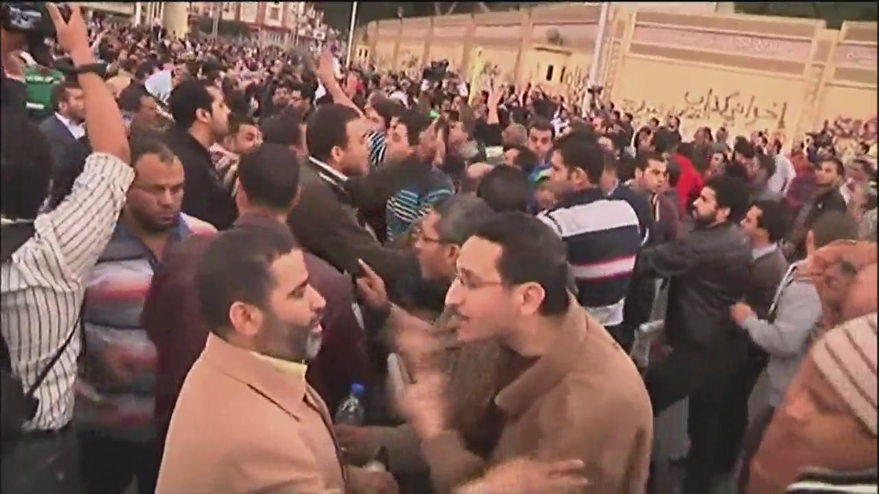 이집트 새 헌법 찬반 세력 유혈 충돌…6명 사망