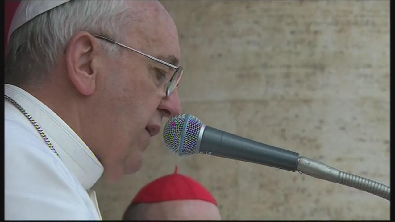교황, 첫 미사 “한반도 평화·화해 기원”