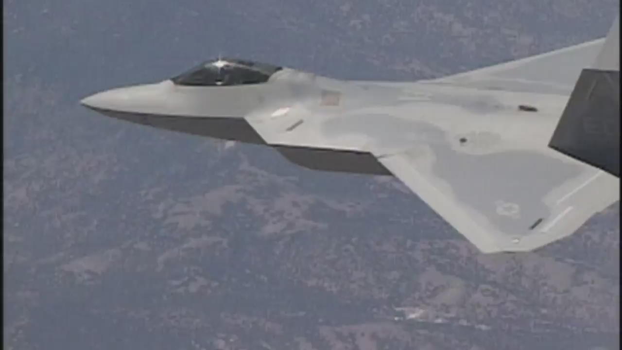 美, 北 위협에 최첨단 전투기 ‘F-22’ 동원