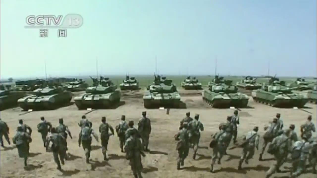 中 육-해-공군 병력 규모 공개…‘강한 군사력’ 선언