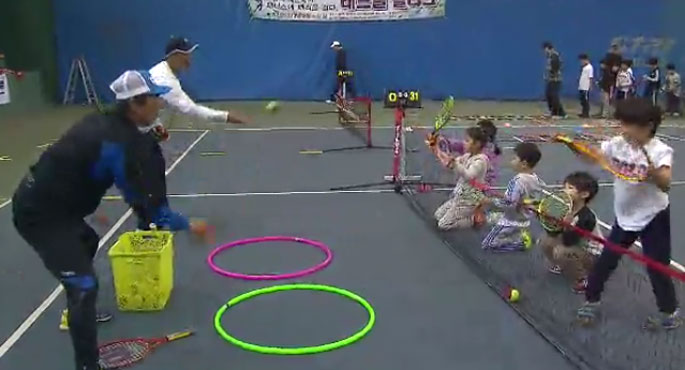 ‘매직 테니스’로 어린이도 쉽게 배워요