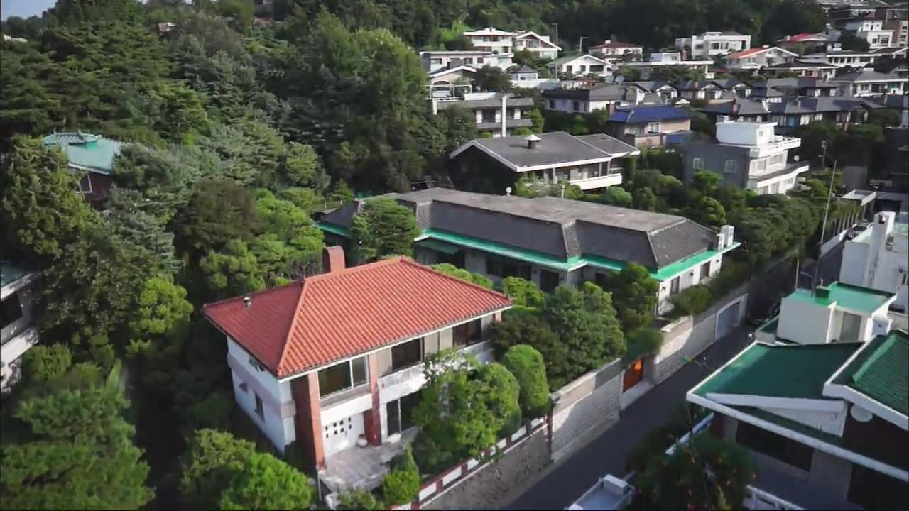 검찰, 전두환 前 대통령 연희동 사저 일부 압류