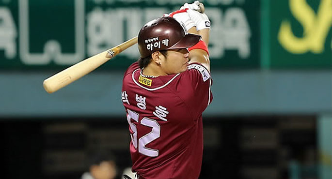 박병호, 이틀 연속 홈런 ‘넥센 4강 굳히기’