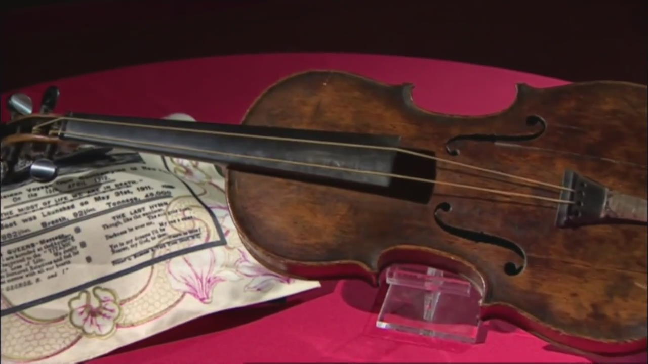 타이타닉호 비운의 바이올린 경매