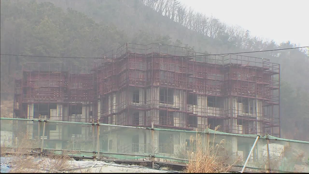 수도권 일부 부동산 개발사업 흉물전락…투자주의