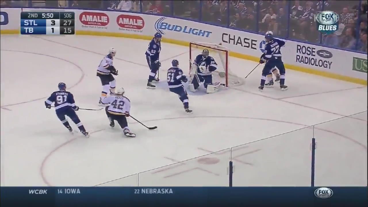 [오늘의 영상] NHL, 눈보라 휘날리며 ‘패스!’