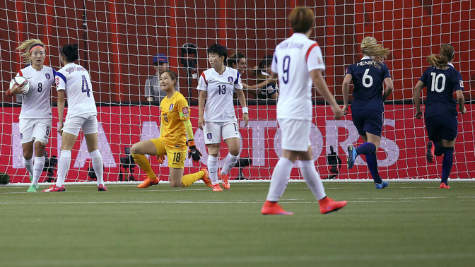 ‘잘 싸운’ 여자축구, 프랑스에 패…‘8강 좌절’