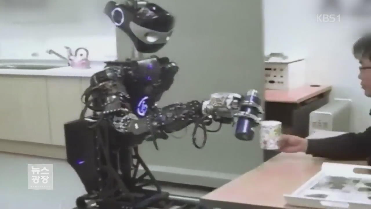 로봇이 썰고 프린터가 찍어내고…요리의 미래는?
