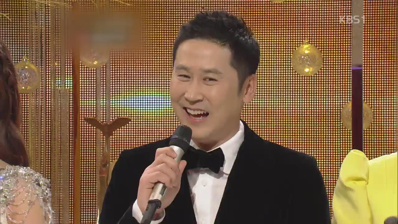 [톡톡! 연예광장] 신동엽, ‘2015 KBS 연예대상’ MC 