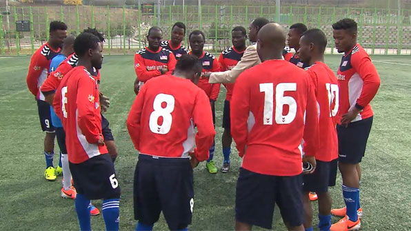 [나는 스포츠人이다] ‘축구에 꿈을 싣고’…라이베리아 축구단