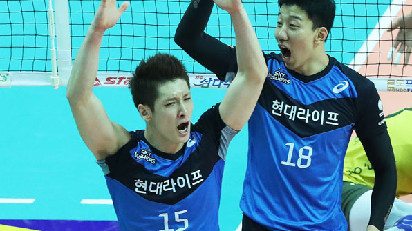 ‘문성민 트리플크라운’ 현대캐피탈, 2위 탈환!