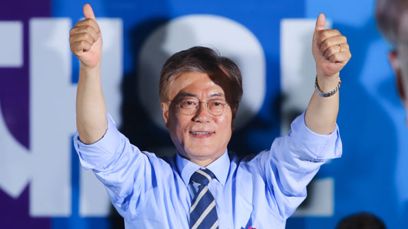 문재인 “정의로운 나라”…압도적 지지 호소